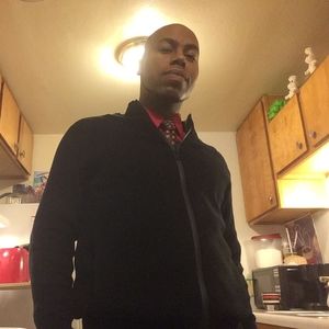 Meet your Posher, Shelton